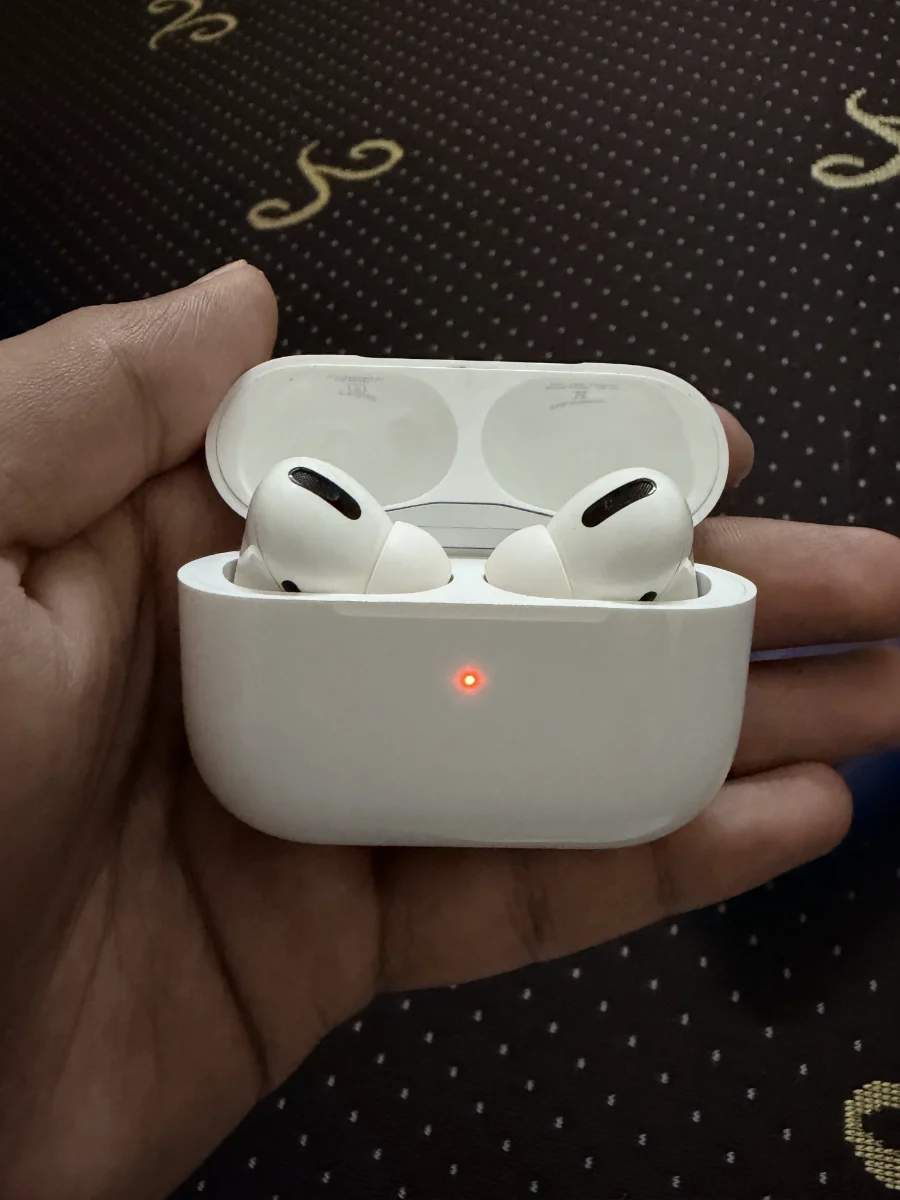 Apple AirPods Pro 1st Gen - NewSa | NewSa